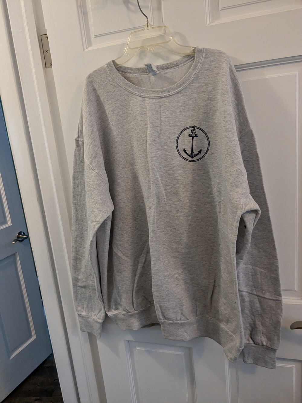 surf style Daytona Beach Gray Crewneck Sweater with Navy Anchor